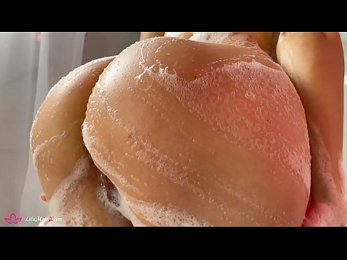 ❤️ Brunette masturbéiert Pussy mat Vibrator fir en intensiven Orgasmus an der Dusch ❤️❌ Sexvideo bei eis lb.liporno.ru ❌❤